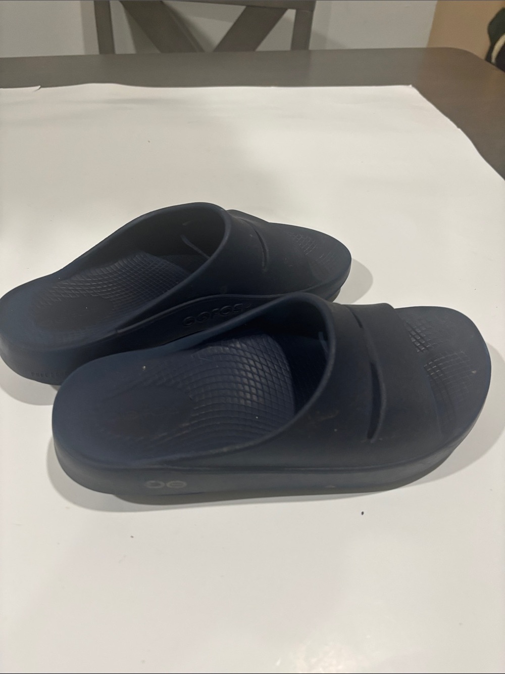 OOFOS Women’s Slide Sandals in Dark Navy